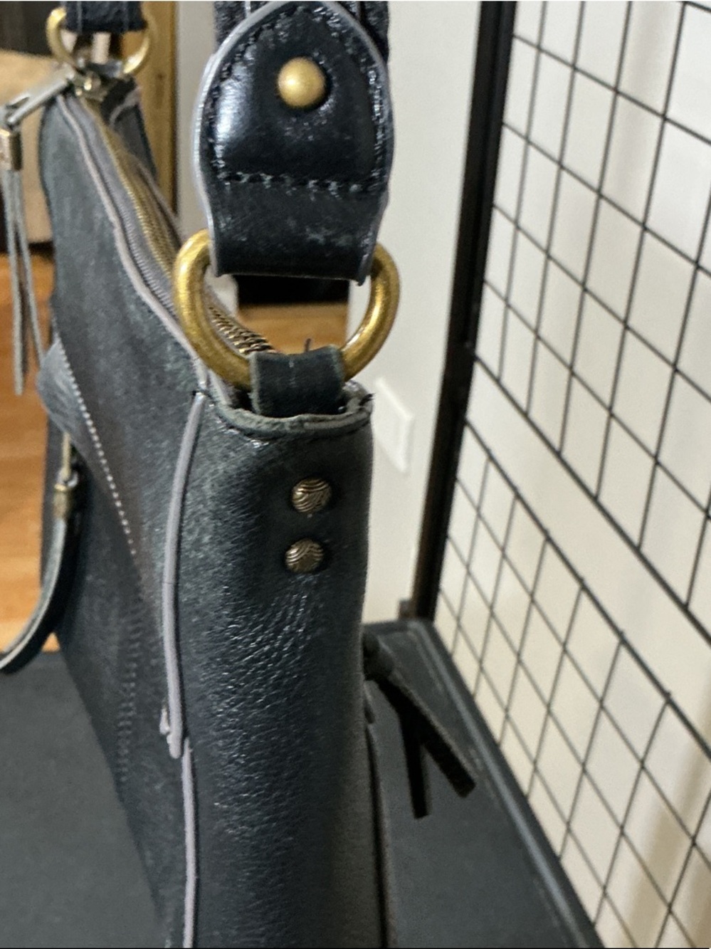 The Sak Black Pebbled Leather Crossbody Bag Brass Hardware Everyday Minimalist - Picture 7 of 12